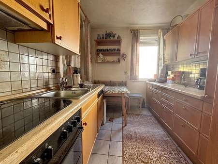 Küche mit Einbauküche - Einfamilienhaus in 75378 Bad Liebenzell mit 90m² kaufen