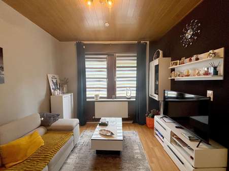 EG - Wohnzimmer - Mehrfamilienhaus in 75180 Pforzheim mit 230m² kaufen