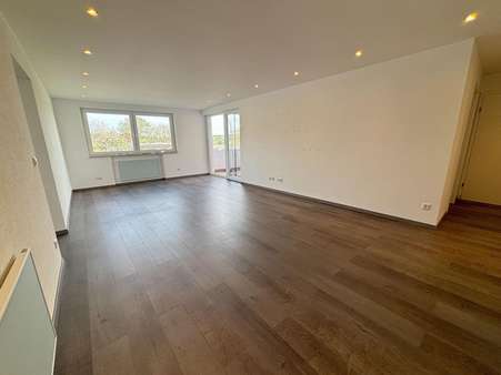 heller Wohn- ... - Erdgeschosswohnung in 75417 Mühlacker mit 89m² kaufen