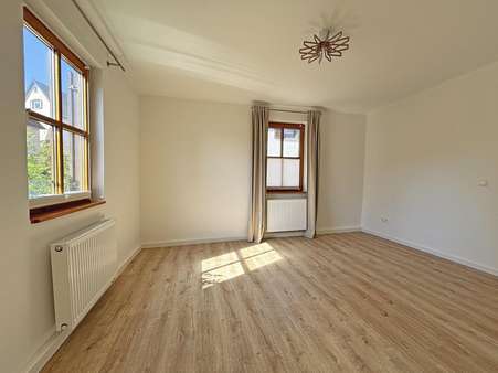 Schlafzimmer EG Schlafzimmer EG - Zweifamilienhaus in 75391 Gechingen mit 220m² kaufen