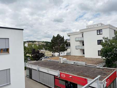 Einkaufen vor dem Haus - Appartement in 75180 Pforzheim mit 65m² kaufen