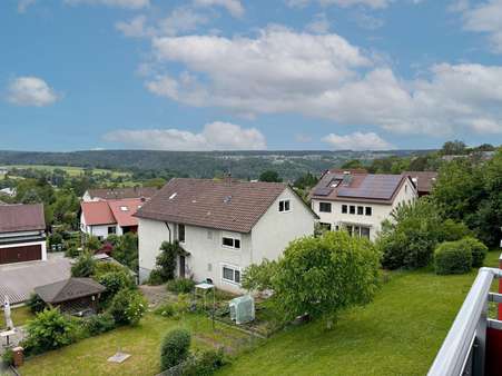 So weit das Auge reicht So weit das Auge reicht - Etagenwohnung in 75365 Calw, Heumaden mit 64m² kaufen