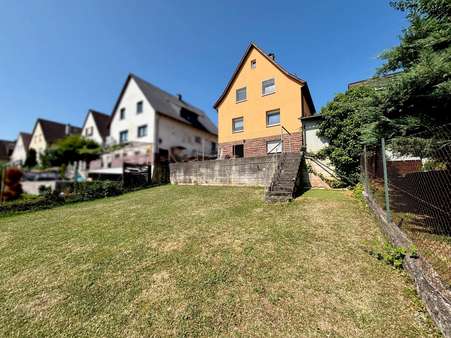Rückansicht Haus Rückansicht Haus - Einfamilienhaus in 75217 Birkenfeld mit 91m² kaufen