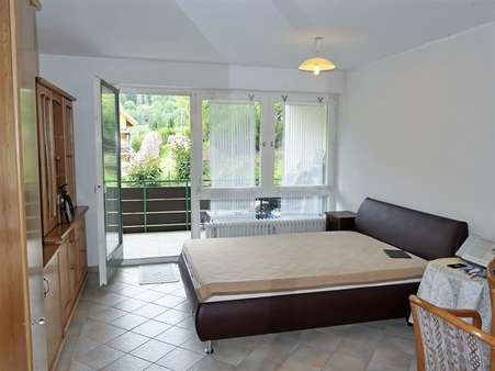 ...Balkonzugang ...Balkonzugang - Etagenwohnung in 75323 Bad Wildbad mit 34m² kaufen