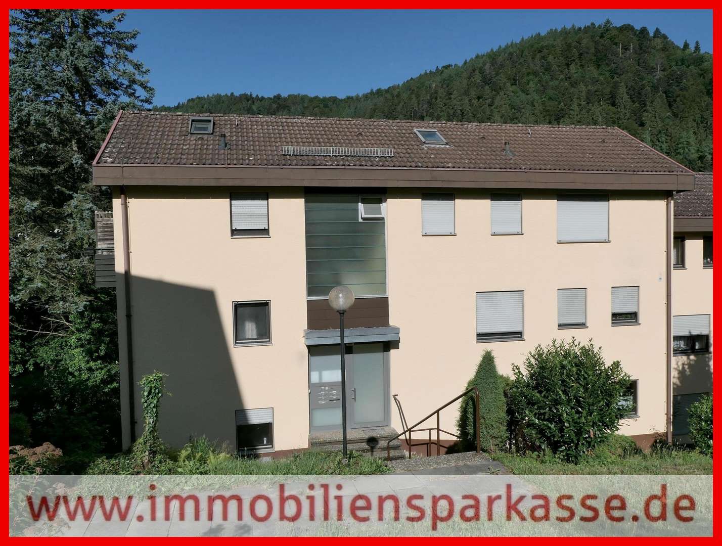 Rückansicht Rückansicht - Etagenwohnung in 75378 Bad Liebenzell mit 67m² kaufen