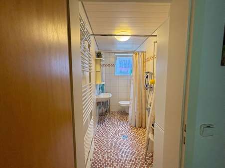 Barrierefreie Dusche im EG Barrierefreie Dusche im EG - Reihenmittelhaus in 76332 Bad Herrenalb mit 134m² kaufen