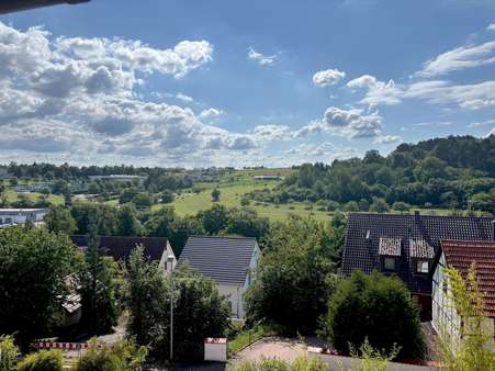 Wohnen in schöner Lage Wohnen in schöner Lage - Dachgeschosswohnung in 71296 Heimsheim mit 67m² kaufen