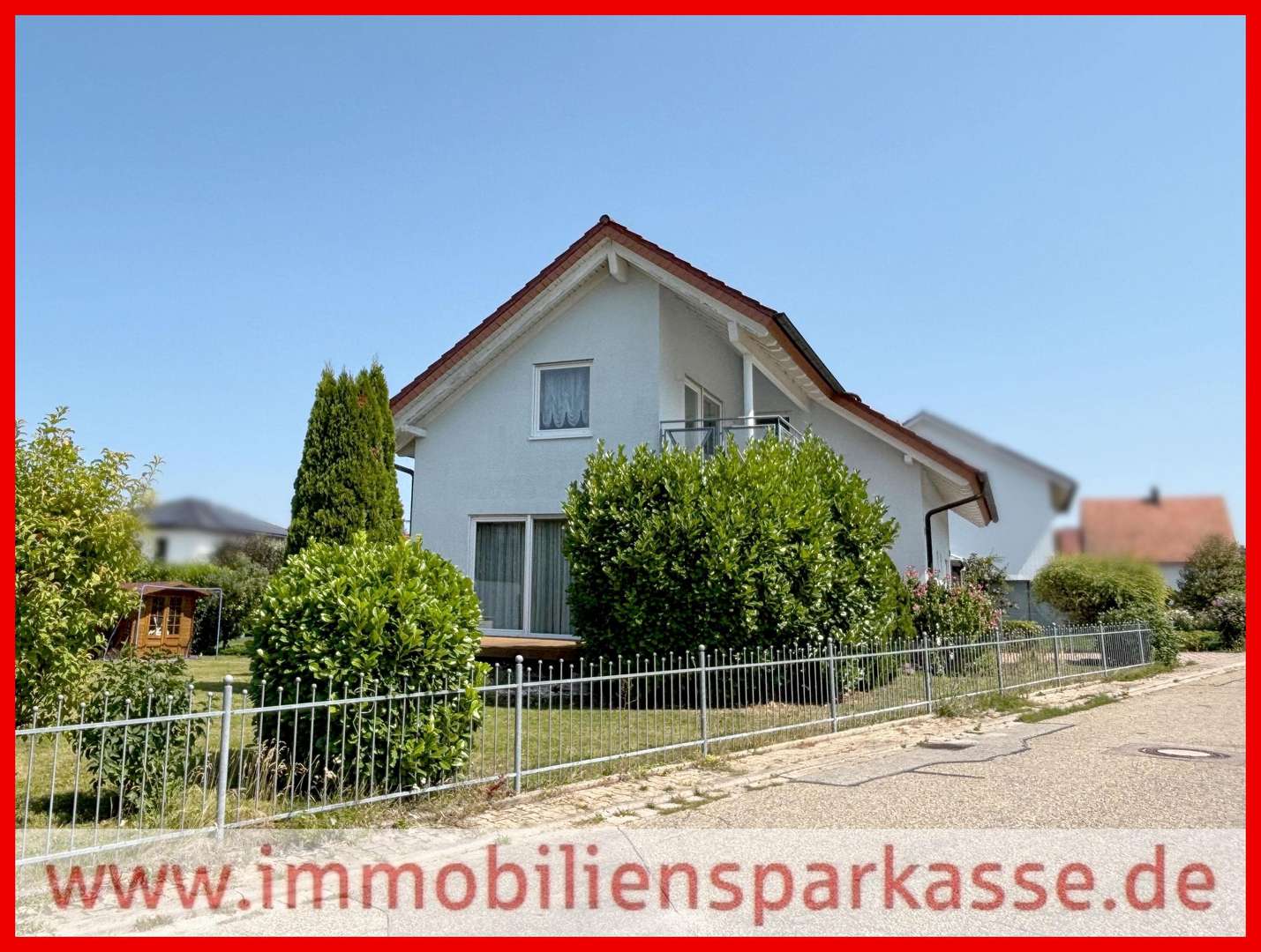 Seitenansicht Seitenansicht - Einfamilienhaus in 75181 Pforzheim mit 140m² kaufen