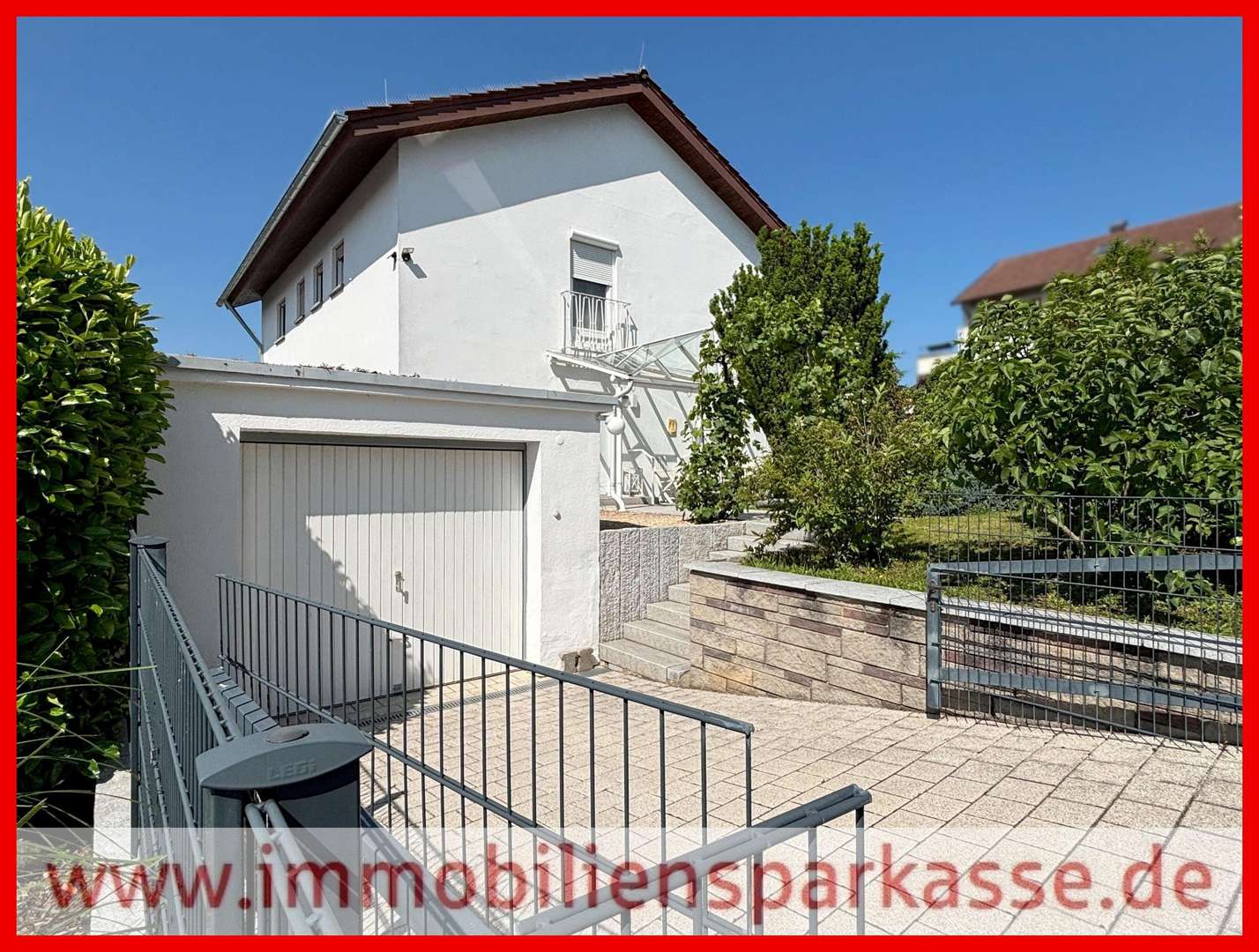 Garage mit Hauseingang - Einfamilienhaus in 75249 Kieselbronn mit 145m² kaufen