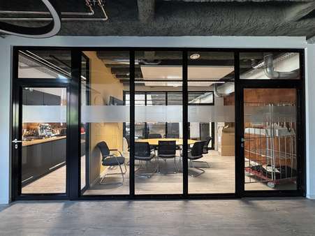 35 35 - Büro in 75177 Pforzheim mit 2304m² mieten