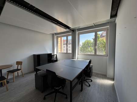 333 333 - Büro in 75177 Pforzheim mit 216m² mieten