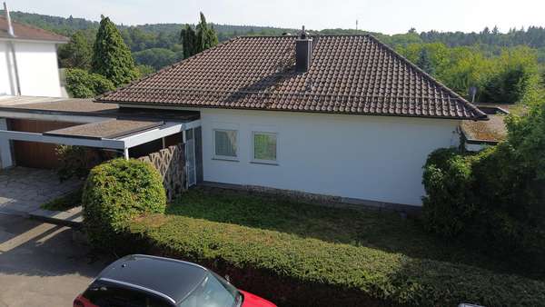 Straßenansicht Straßenansicht - Bungalow in 75173 Pforzheim, Südweststadt mit 180m² kaufen
