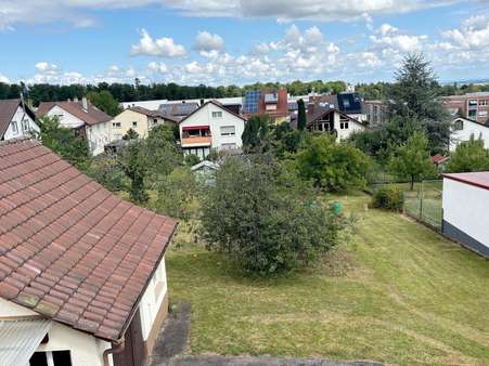 Baugrundüberblick in toller Lage Baugrundüberblick in toller Lage - Grundstück in 75180 Pforzheim mit 1100m² kaufen