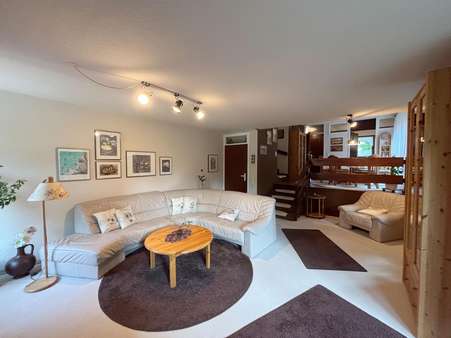 offenes Wohnzimmer... - Reihenendhaus in 75181 Pforzheim mit 139m² kaufen