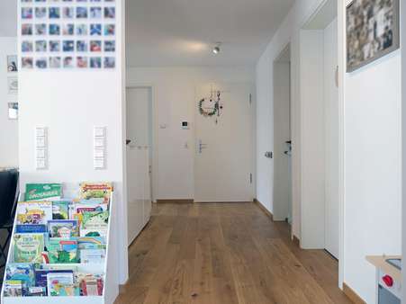 ...mit reichlich Platz - Etagenwohnung in 71296 Heimsheim mit 108m² kaufen
