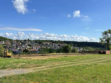 ... in ruhiger Lage - Grundstück in 71299 Wimsheim mit 380m² kaufen