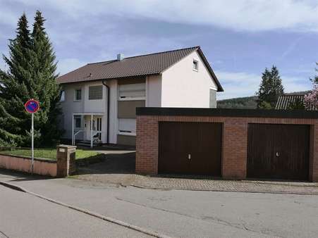 Doppelgarage - Etagenwohnung in 75417 Mühlacker mit 145m² kaufen