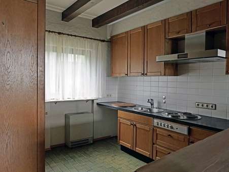 Küche - Einfamilienhaus in 75446 Wiernsheim mit 226m² kaufen