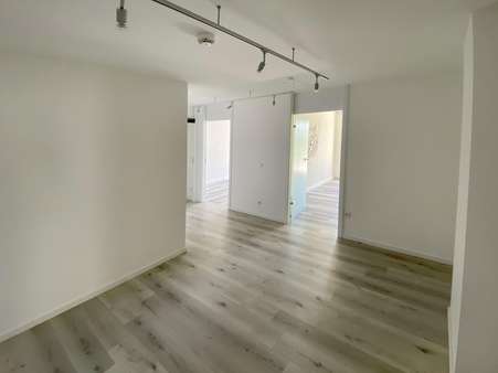 Flur Schlafbereiche - Appartement in 75179 Pforzheim mit 150m² kaufen