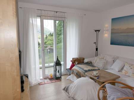 ... Wohnbereich - Etagenwohnung in 75323 Bad Wildbad mit 98m² kaufen
