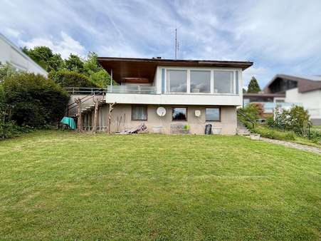 Vorderansicht Wohnhaus - Einfamilienhaus in 75177 Pforzheim mit 152m² kaufen