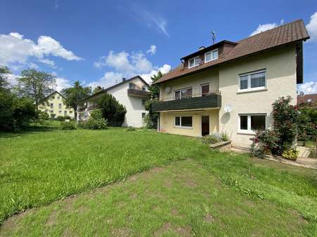 Hausansicht Garten - Mehrfamilienhaus in 75217 Birkenfeld mit 230m² kaufen