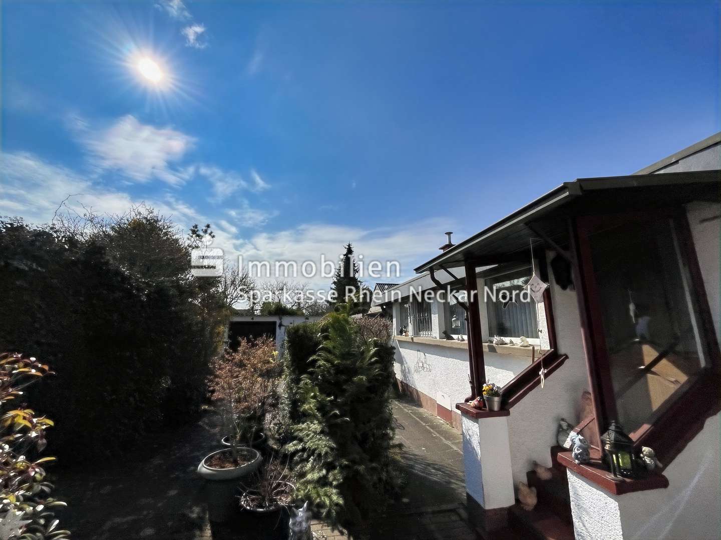 Seitenansicht Seitenansicht - Doppelhaushälfte in 68307 Mannheim mit 120m² kaufen
