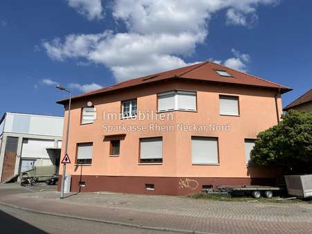 Hausansicht Hausansicht - Mehrfamilienhaus in 68199 Mannheim mit 356m² kaufen