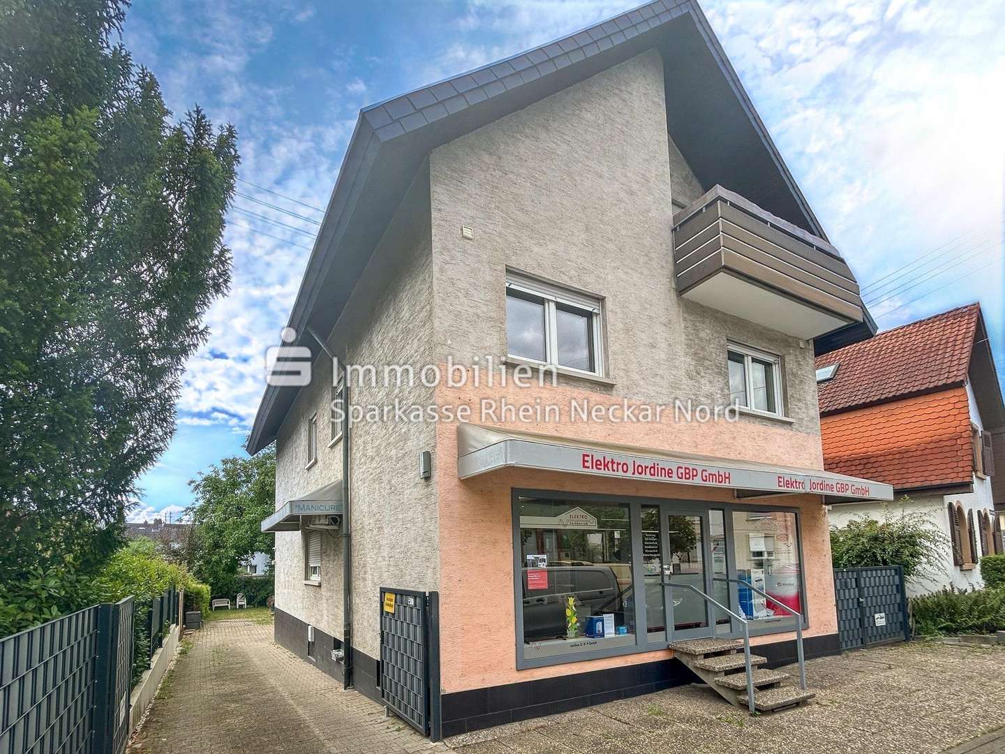 Straßenansicht Straßenansicht - Mehrfamilienhaus in 68229 Mannheim mit 147m² kaufen