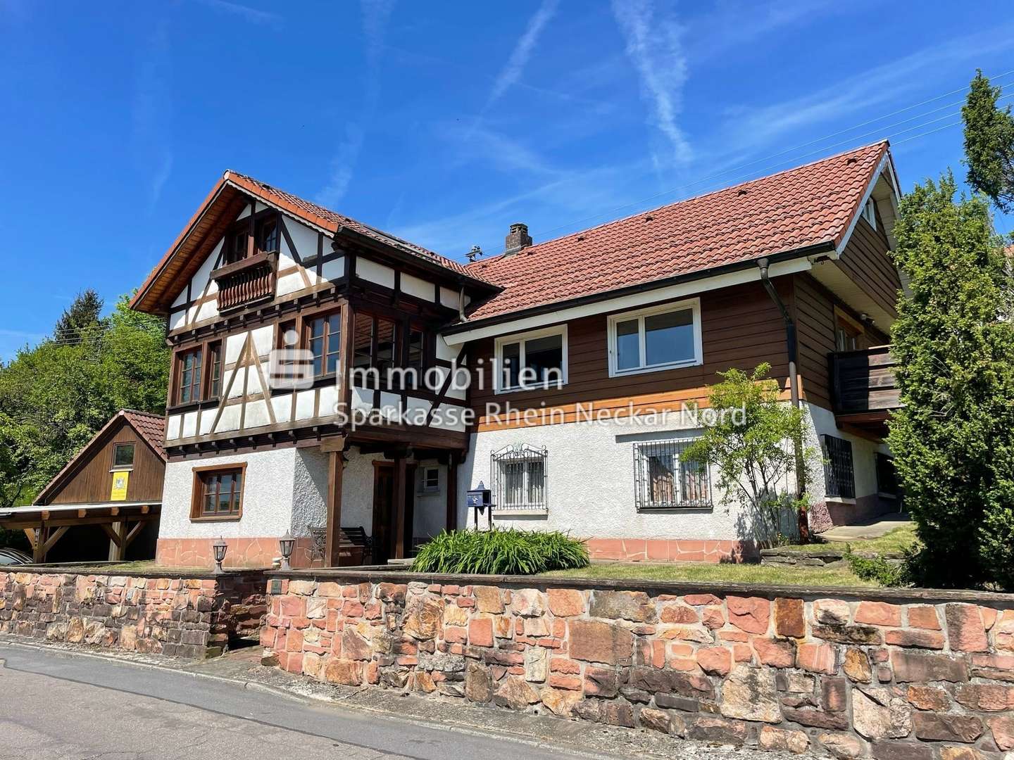 Hausansicht vorne Hausansicht vorne - Einfamilienhaus in 69259 Wilhelmsfeld mit 183m² kaufen