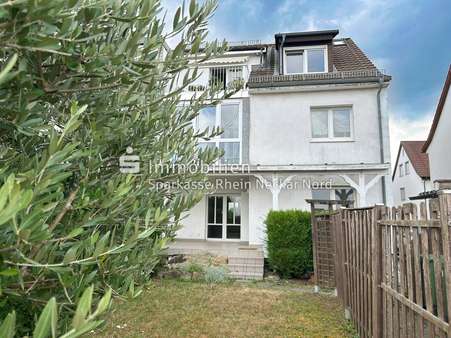 Rückwärtige Ansicht - Erdgeschosswohnung in 68542 Heddesheim mit 68m² kaufen