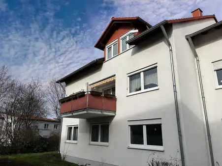 "Platz, wohin das Auge blickt" – Großzügige 3 bis 4-Zimmer-Wohnung in Weinheim