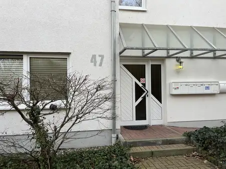 "Platz, wohin das Auge blickt" – Großzügige 3 bis 4-Zimmer-Wohnung in Weinheim