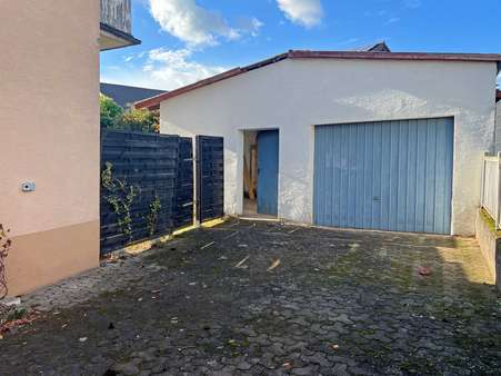 Einfahrt - Einfamilienhaus in 68789 St. Leon-Rot mit 160m² kaufen