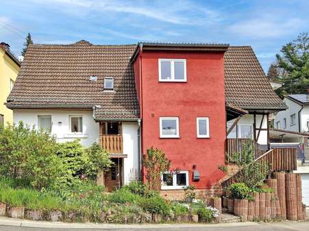 Hausansicht - Einfamilienhaus in 69259 Wilhelmsfeld mit 240m² kaufen