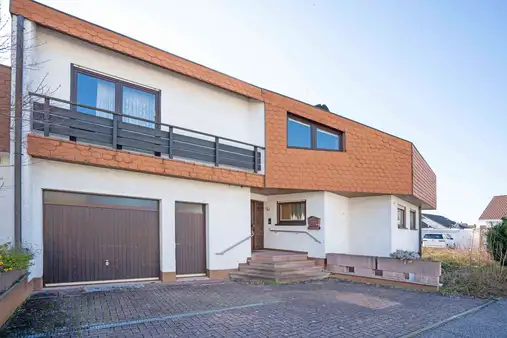 Einzigartiges Wohnerlebnis – Großzügiges Architektenhaus mit Garten & Terrasse