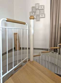 Wendeltreppe - Maisonette-Wohnung in 69231 Rauenberg mit 113m² kaufen