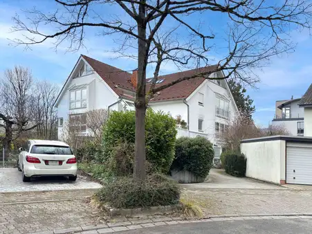 Lichtdurchflutete Maisonettewohnung in Heidelberg-Handschuhsheim