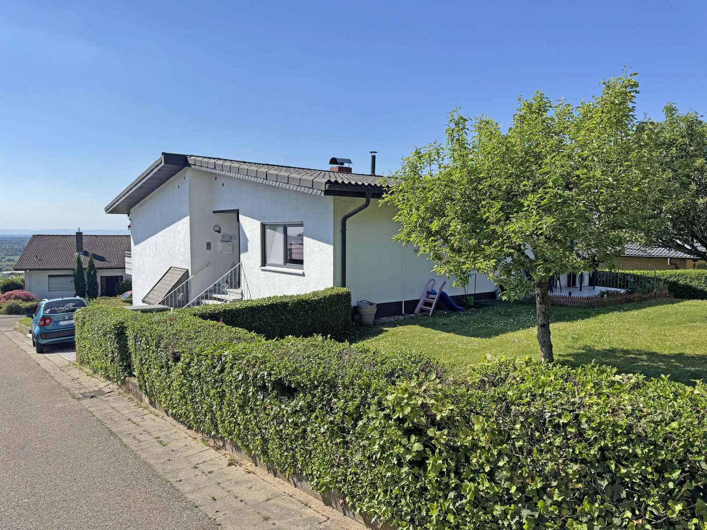 Hausansicht II - Zweifamilienhaus in 69226 Nußloch mit 221m² kaufen