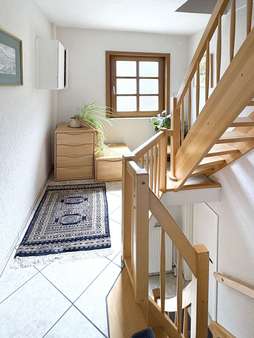 Treppenaufgang - Einfamilienhaus in 69259 Wilhelmsfeld mit 135m² kaufen