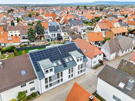 Drohnenaufnahme - Etagenwohnung in 68789 Sankt Leon-Rot mit 115m² kaufen