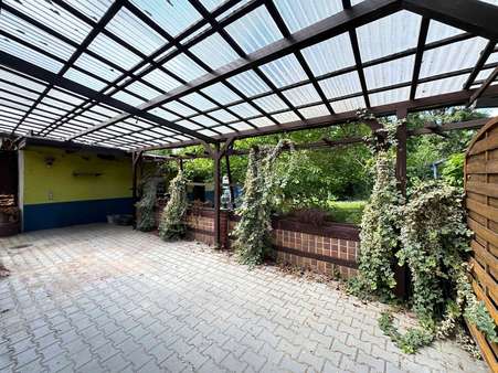 Überdachte Terrasse - Zweifamilienhaus in 69214 Eppelheim mit 116m² kaufen