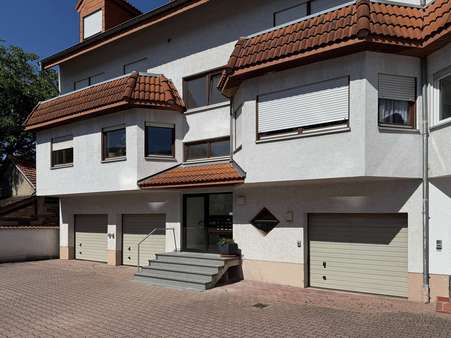 21080 Hausansicht_2 21080 Hausansicht_2 - Maisonette-Wohnung in 69226 Nußloch mit 95m² kaufen