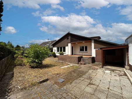 Gartenansicht Gartenansicht - Bungalow in 69190 Walldorf mit 122m² kaufen