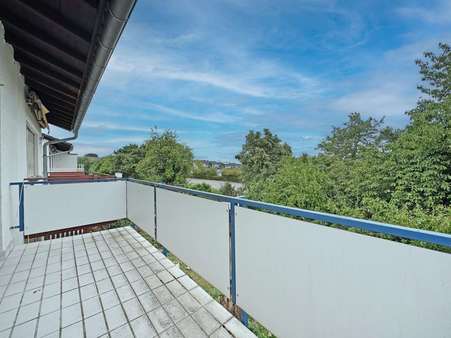 Balkon Balkon - Doppelhaushälfte in 69226 Nußloch mit 77m² kaufen