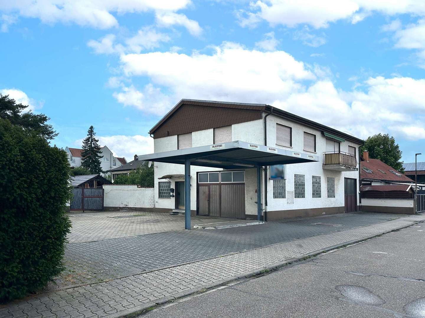 Ansicht - Zweifamilienhaus in 68775 Ketsch mit 98m² kaufen