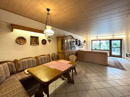 Wohnzimmer Wohnzimmer - Reihenmittelhaus in 69181 Leimen mit 140m² kaufen