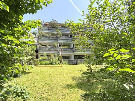 Hausansicht - Erdgeschosswohnung in 69118 Heidelberg mit 83m² kaufen