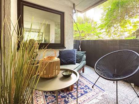 Loggia - Erdgeschosswohnung in 69118 Heidelberg mit 83m² kaufen
