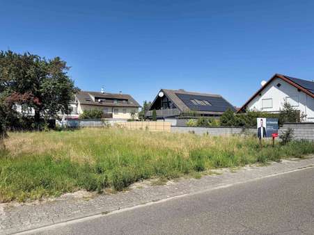 Vorderansicht Vorderansicht - Grundstück in 68804 Altlußheim mit 657m² kaufen